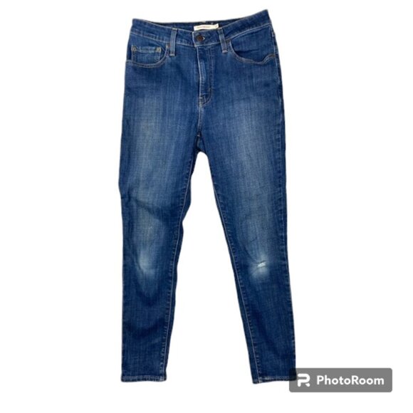 Levi's Denim - Levi’s 721 high rise skinny jeans with distressed knee 29